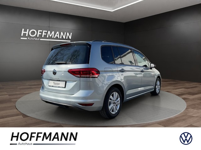 Volkswagen Touran DSG Highline