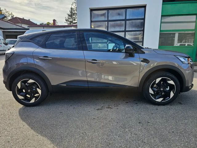 Renault Captur EDC Hybrid Techno