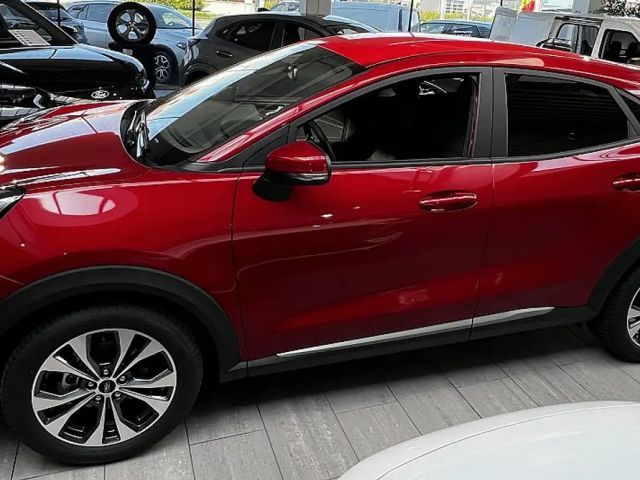 Ford Puma EcoBoost Titanium