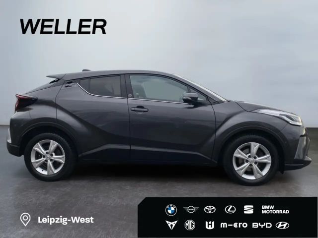 Toyota C-HR Hybride Team D