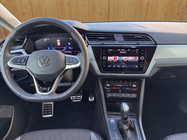 Volkswagen Touran 1.5 TSI DSG