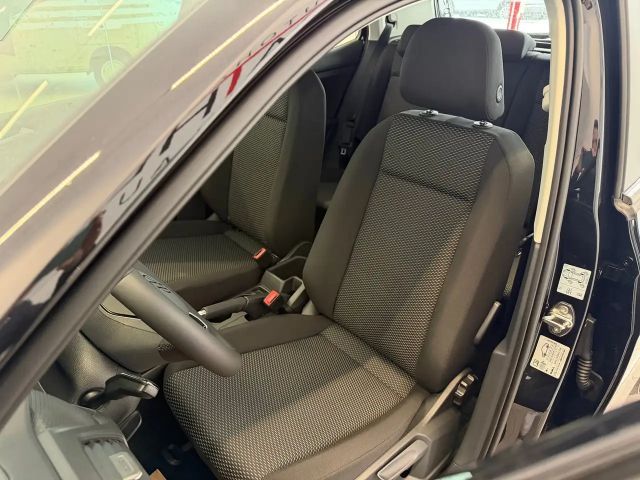 Volkswagen T-Cross 4Me TSI