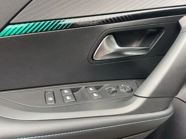 Peugeot E-2008 Allure Pack