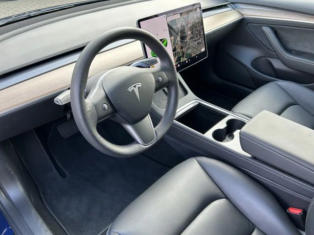 Tesla Model 3 RWD Standard Range