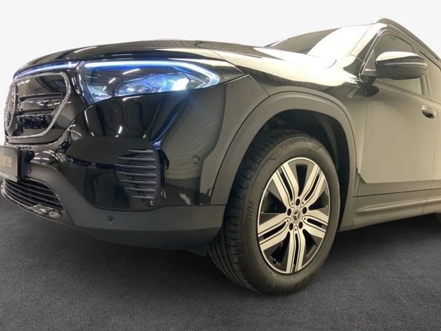 Mercedes-Benz EQB 250