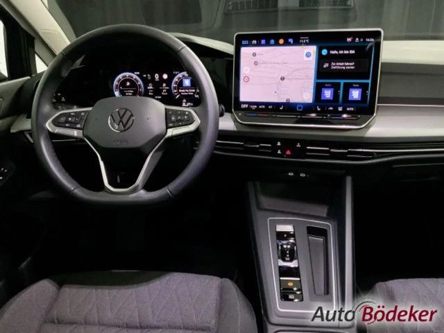 Volkswagen Golf DSG Life Variant