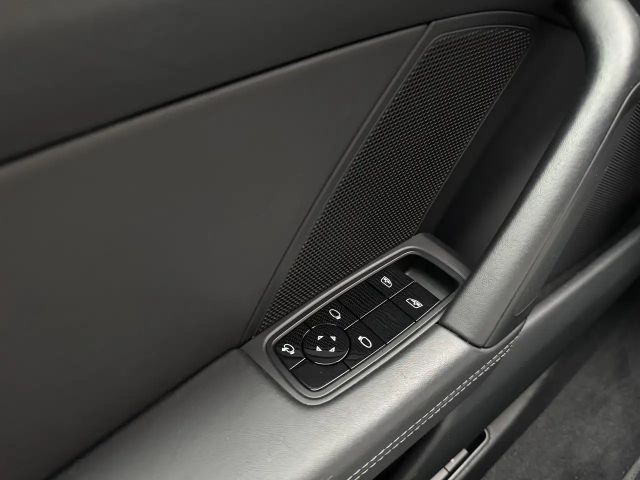 Porsche 992 Carrera Coupé