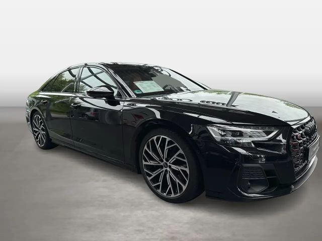Audi S8 4.0 TFSI Quattro