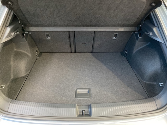 Volkswagen T-Roc 1.5 TSI DSG R-Line