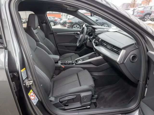 Audi A3 35 TFSI S-Line Sedan Sportback