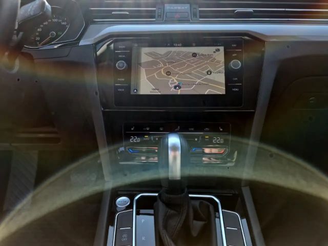 Volkswagen Passat 2.0 TDI Business DSG Variant