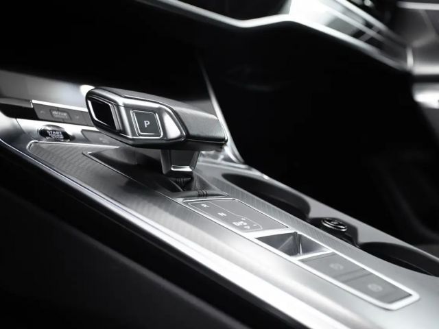 Audi A6 40 TDI Avant S-Tronic