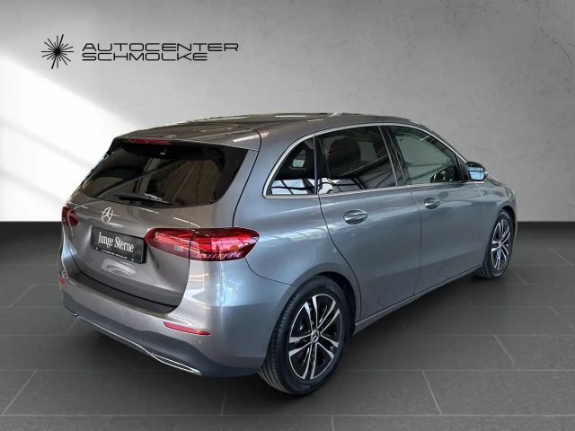 Mercedes-Benz B 200 Progressive