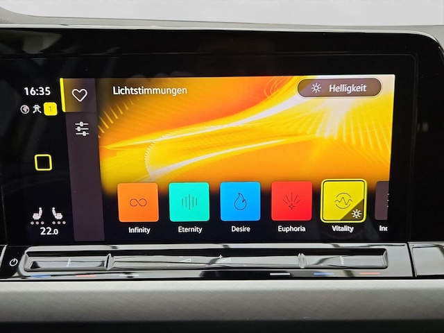 Volkswagen Golf 2.0 TDI DSG Life Variant