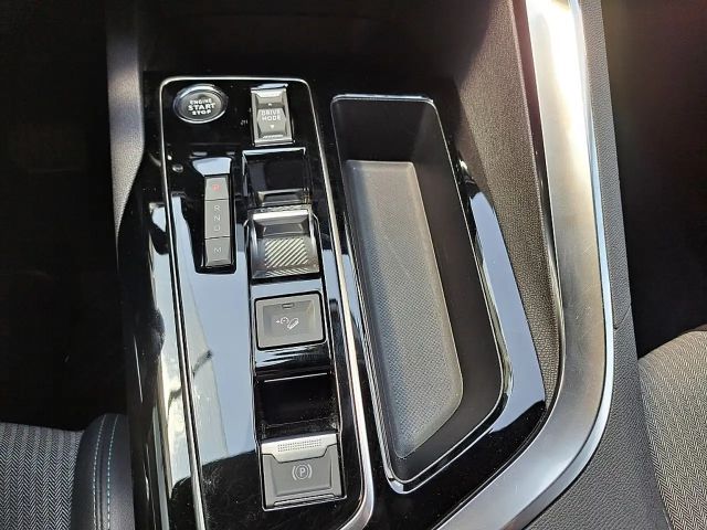 Peugeot 3008 Allure Pack EAT8 PureTech