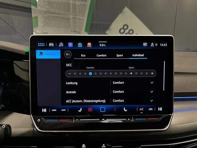 Volkswagen Golf 1.5 eTSI DSG