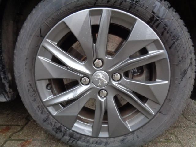 Peugeot 208 Active Pack