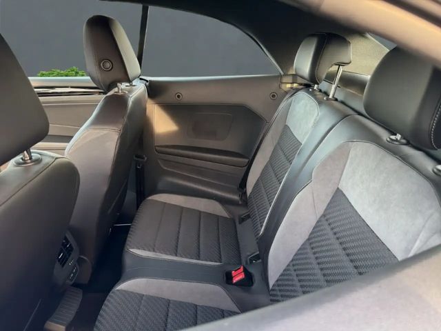 Volkswagen T-Roc 1.5 TSI Cabriolet R-Line