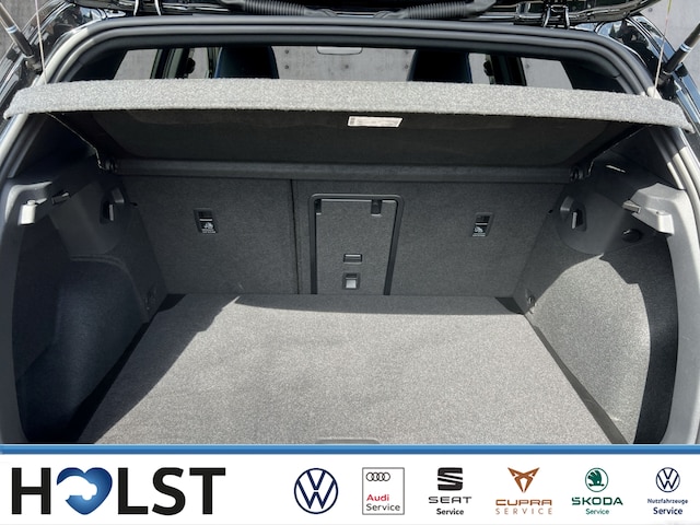 Volkswagen Golf 2.0 TSI Golf VIII