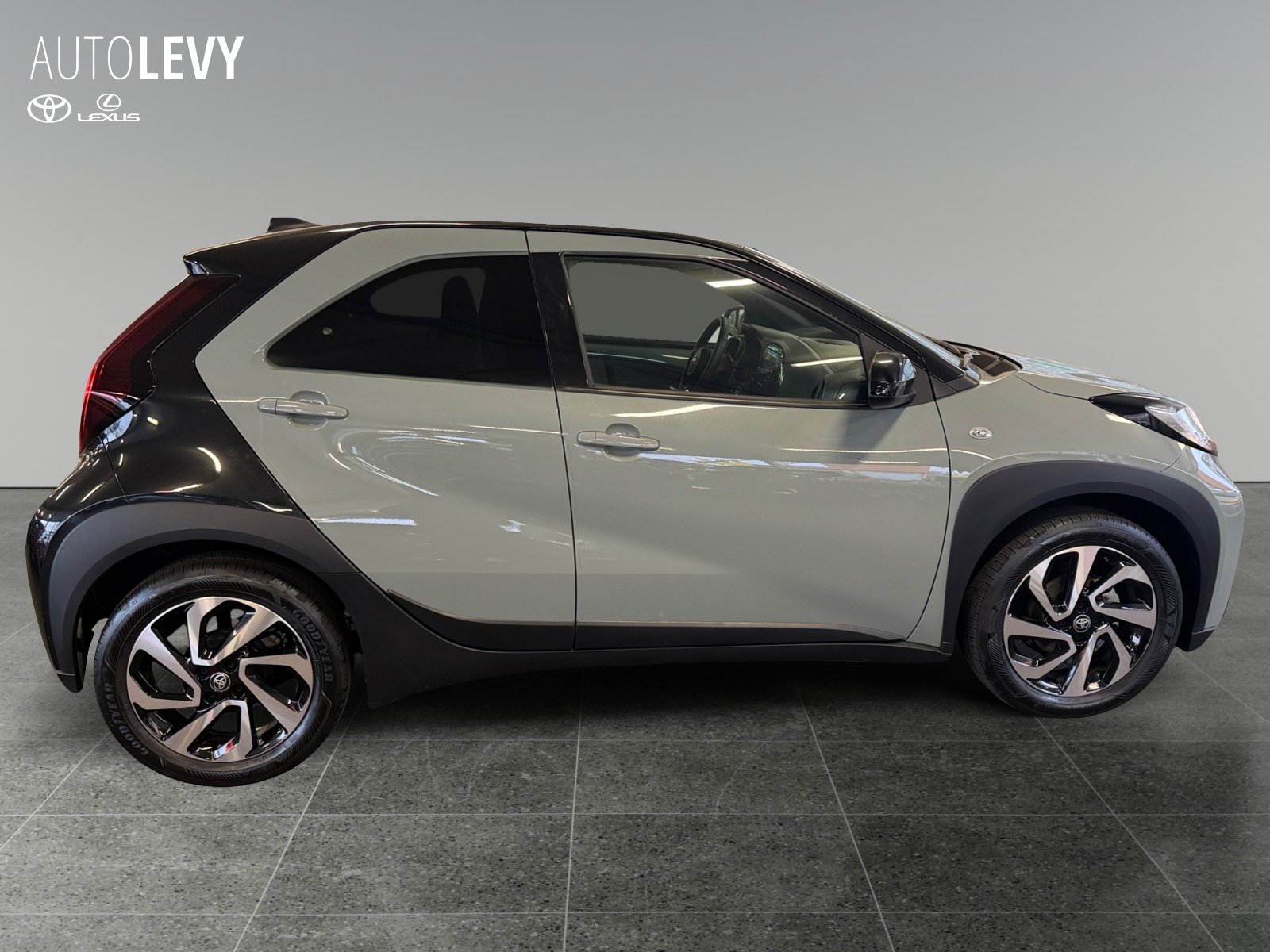 Toyota Aygo X 5-deurs Basis