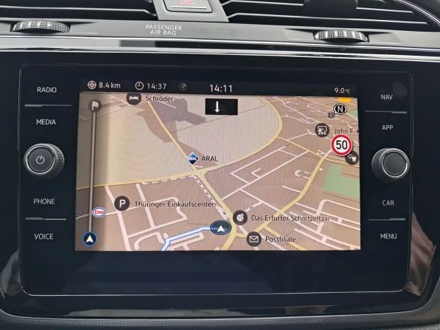 Volkswagen Touran DSG Highline R-Line