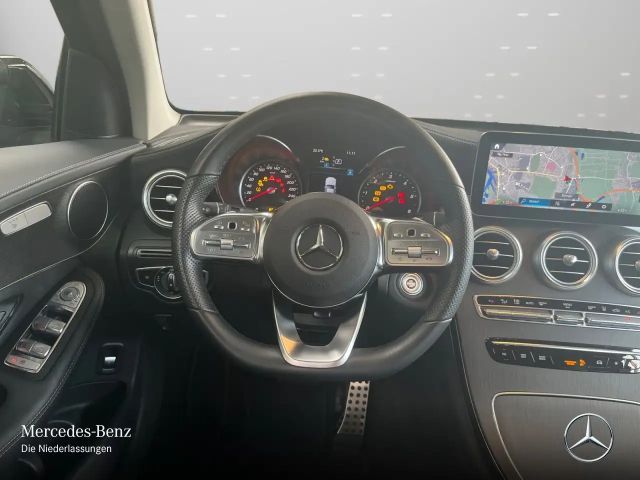 Mercedes-Benz GLC 300 4MATIC AMG Line