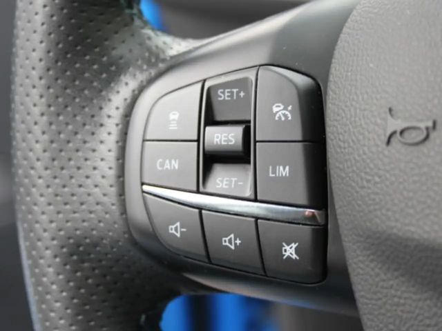 Ford Focus EcoBoost ST Line