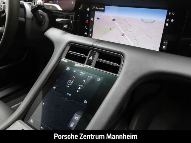 Porsche Taycan 4 Cross Turismo