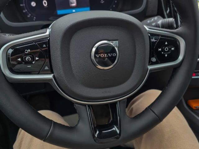 Volvo XC90 Dark Ultra