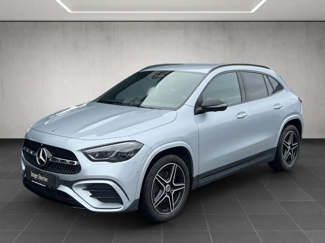 Mercedes-Benz GLA 220 4MATIC AMG Line GLA 220 d