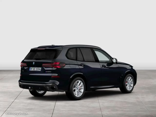 BMW X5 M60i xDrive