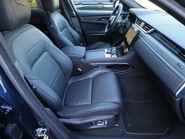 Jaguar F-Pace AWD P400e S