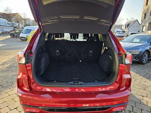 Ford Kuga Plug in Hybrid ST Line X