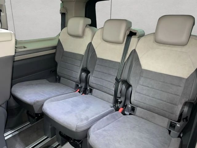 Volkswagen Multivan Style T7