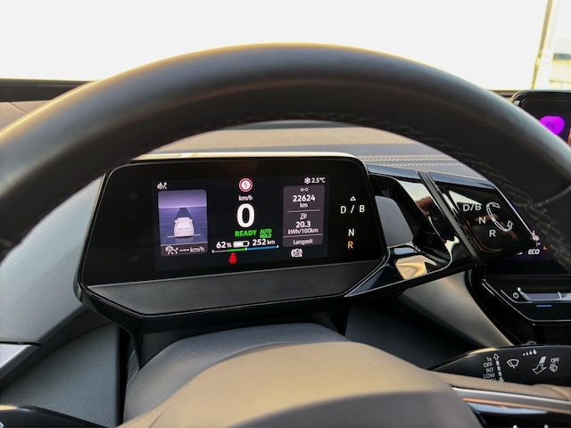 Volkswagen ID.5 IQ.Drive Pro