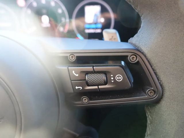 Porsche 992 Cabrio Carrera