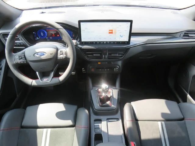 Ford Focus Limited ST Line