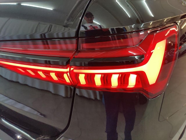 Audi S6 Avant Quattro