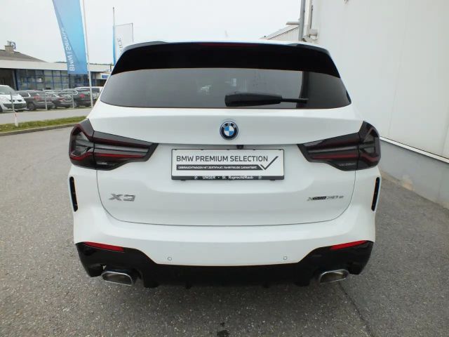 BMW X3 xDrive30e