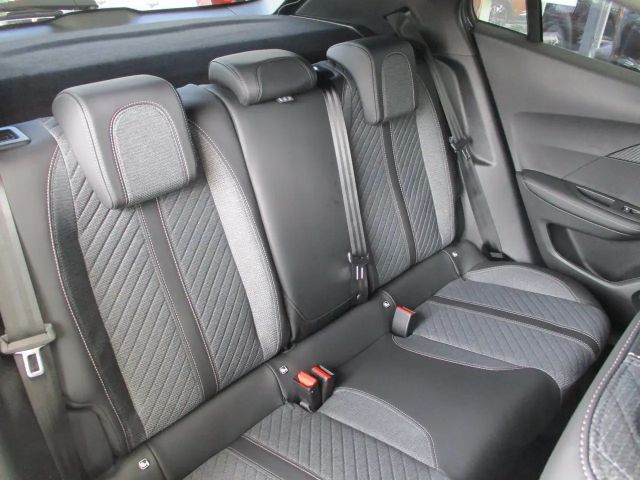 Peugeot 2008 Allure Pack