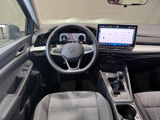 Volkswagen Golf 1.5 TSI Life Variant