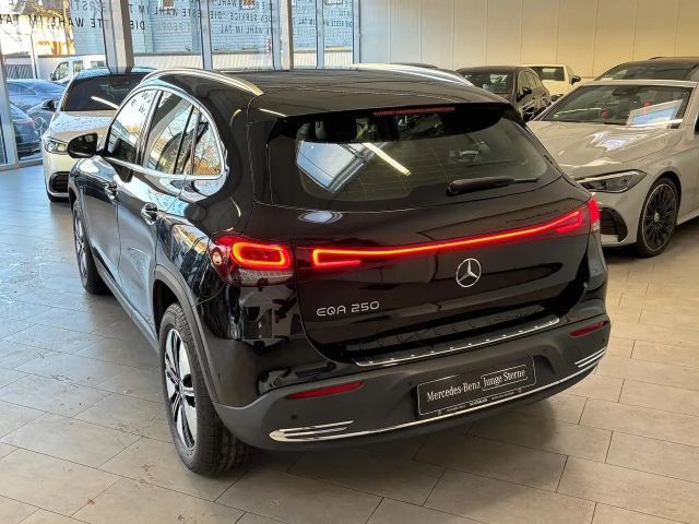 Mercedes-Benz EQA 250 Advanced