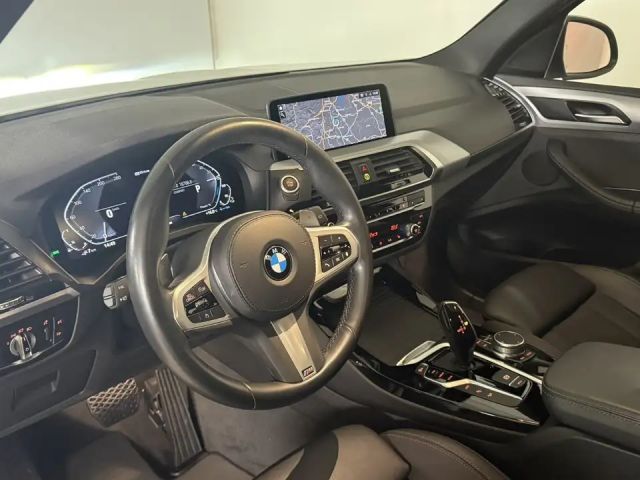 BMW X3 xDrive30e