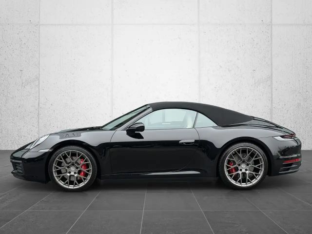 Porsche 992 Cabrio Carrera S
