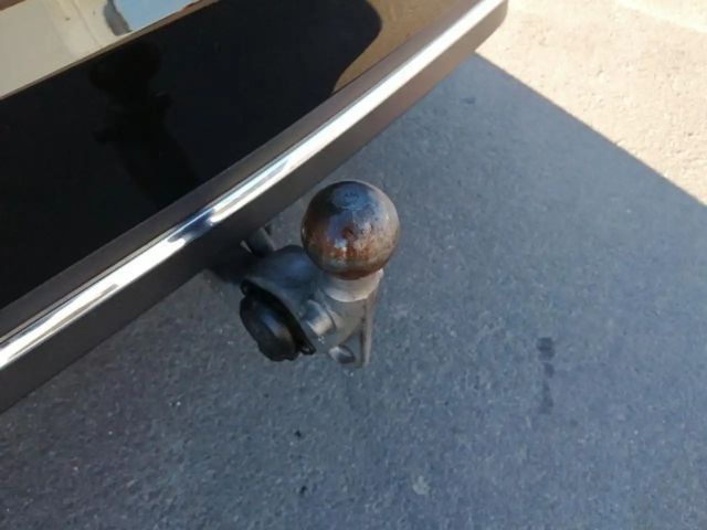 Mercedes-Benz C 220 AVANTGARDE C 220 d Sedan