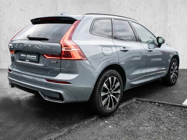 Volvo XC60 AWD Dark Plus