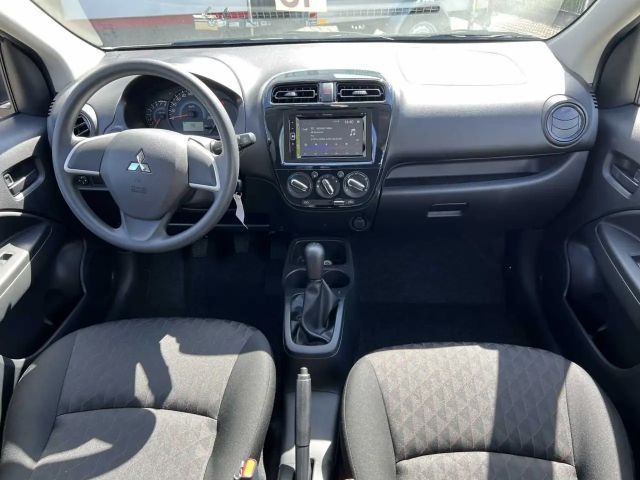 Mitsubishi Space Star Star