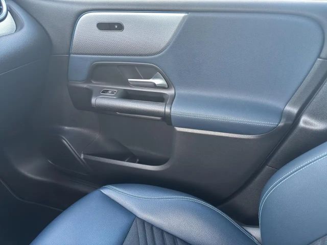 Mercedes-Benz B 250 B 250 e Style