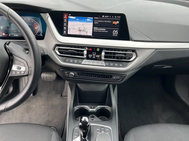 BMW 118 118i Advantage pakket Sedan