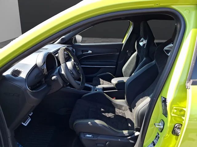 Abarth 600e Scorpionissima